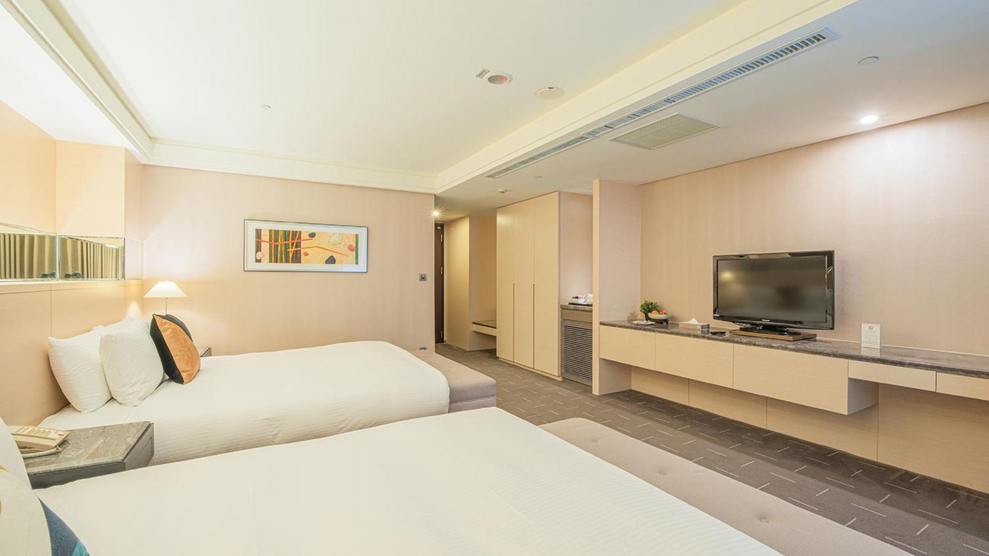 Check Inn Select Taichung Dadun Zewnętrze zdjęcie