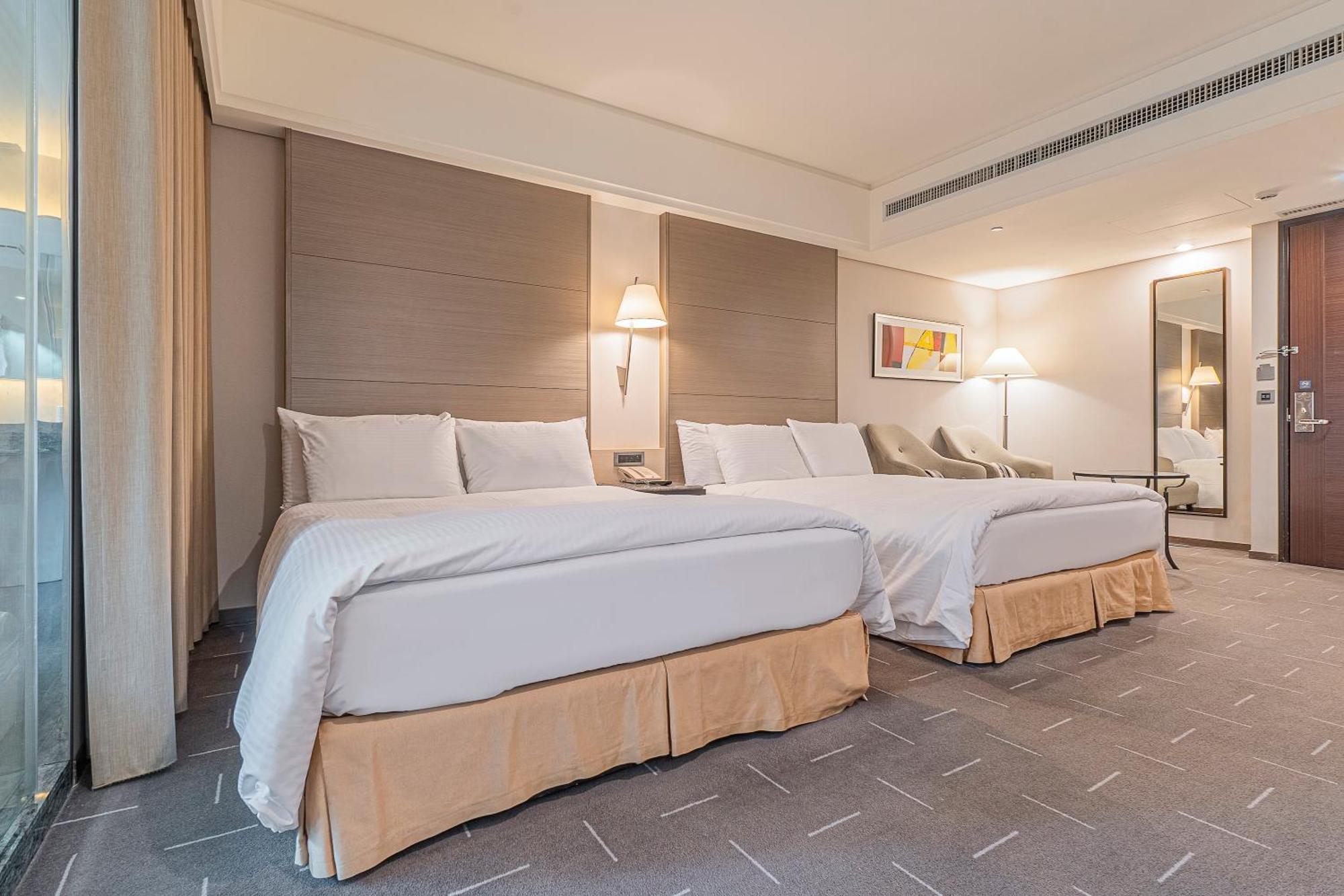 Check Inn Select Taichung Dadun Zewnętrze zdjęcie